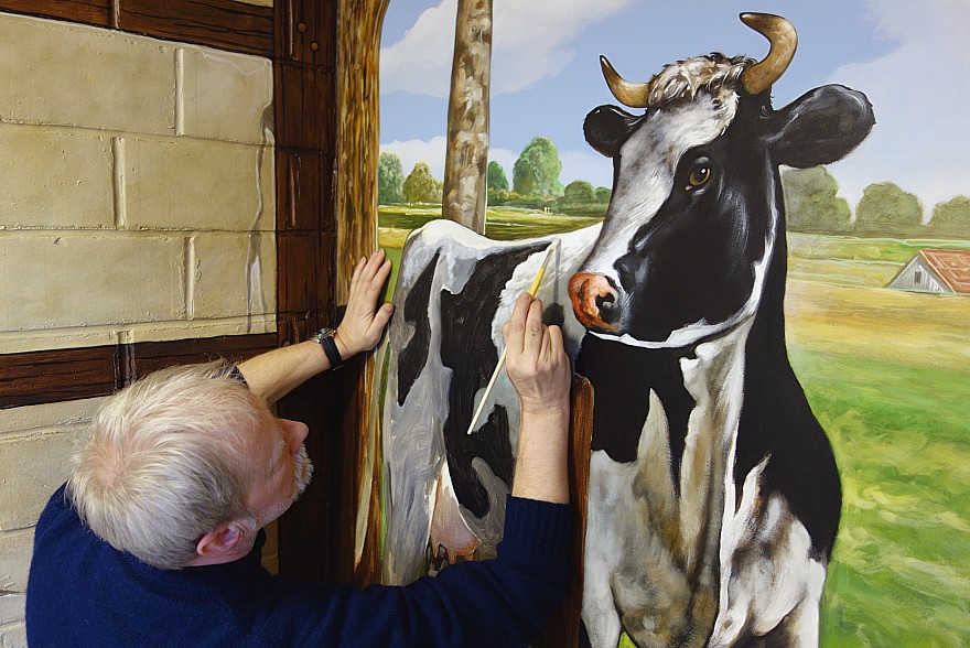 muurschildering met koe